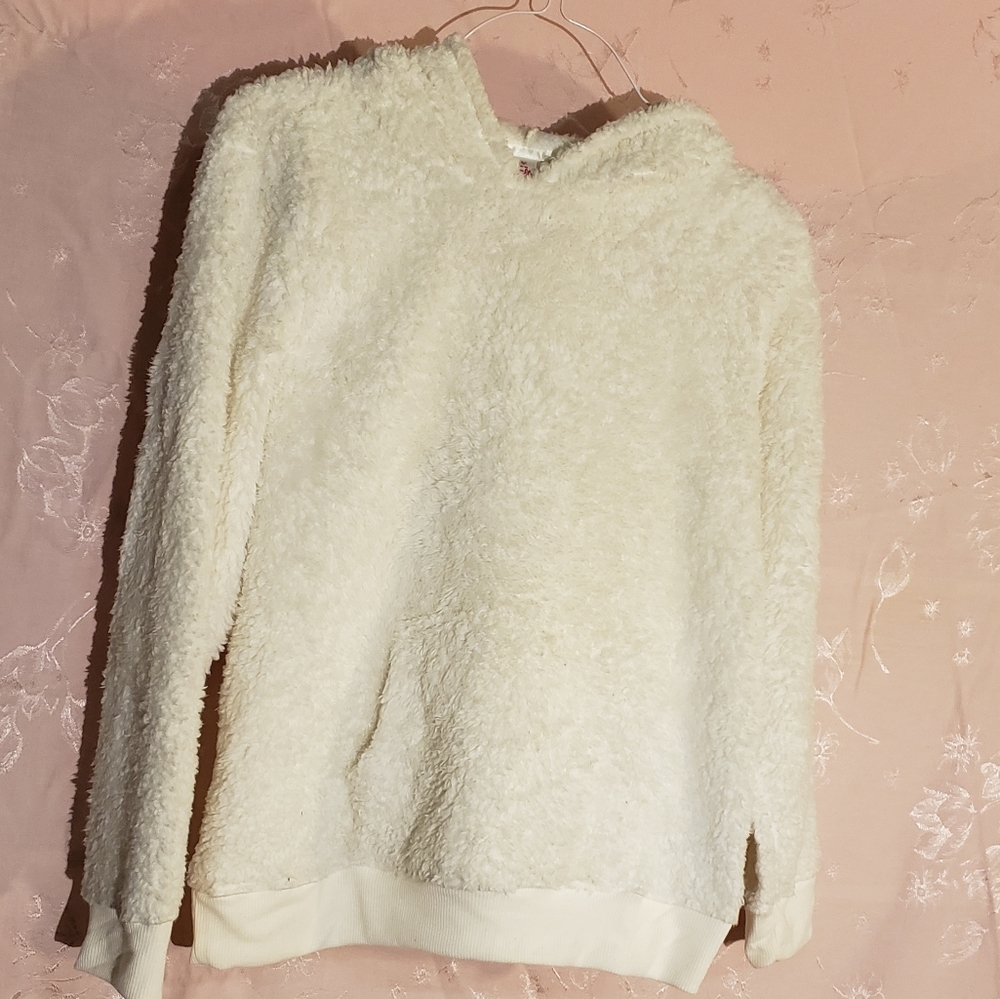 Fuzzy Sweater w/ears